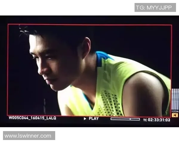 周敏专访：从青涩少年到羽毛球冠军的奋斗与成长之路