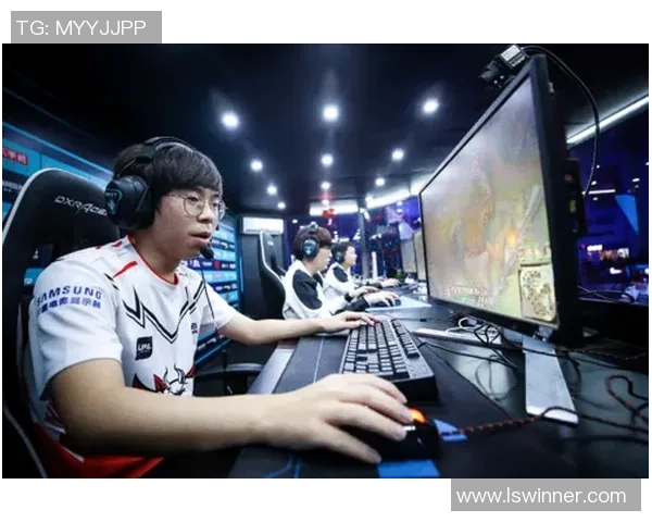 深入分析JDG战队边路渗透战术的核心策略与执行细节