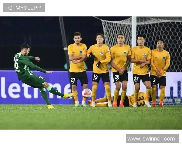 重庆足球队的崛起与挑战分析探讨球队实力与未来发展方向 重庆足球队的崛起与挑战分析探讨球队实力与未来发展方向