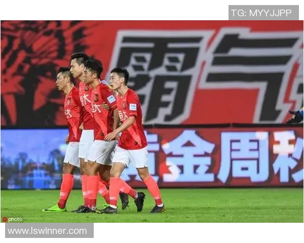 恒大与建业精彩对决门票信息全解析助你轻松购票享受比赛乐趣